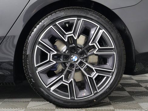 New 2026 BMW i5 eDrive40 w/ M Sport Package image 10