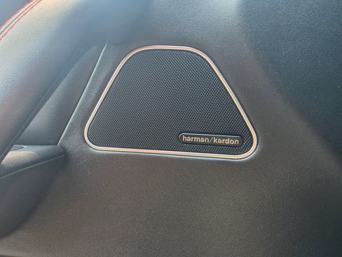 Used 2019 Maserati Levante GTS AWD/4WD image 14
