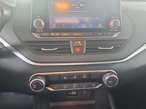 Used 2021 Nissan Altima 2.5 S image 14