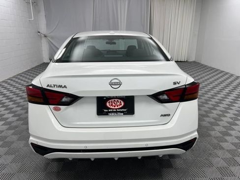 Used 2024 Nissan Altima 2.5 SV AWD/4WD image 7