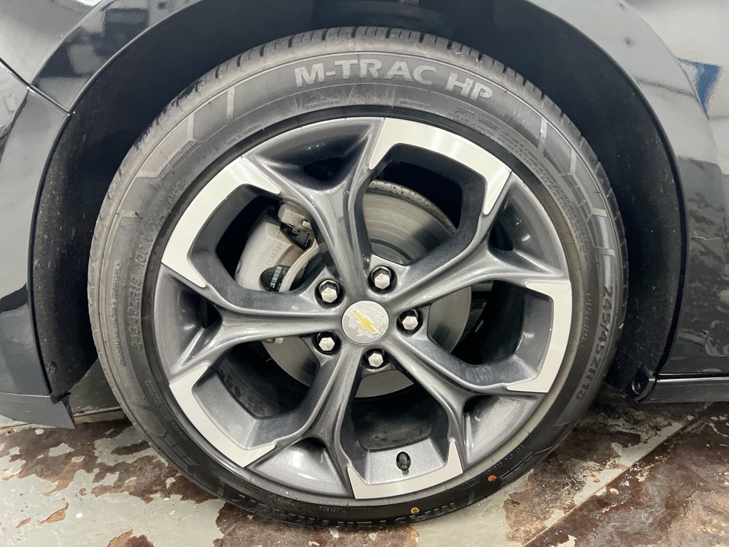 Used 2022 Chevrolet Malibu LT FWD image 26