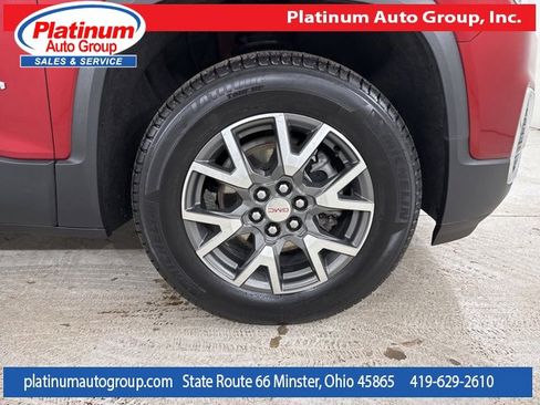 Used 2023 GMC Acadia SLE w/ Driver Convenience Package image 20