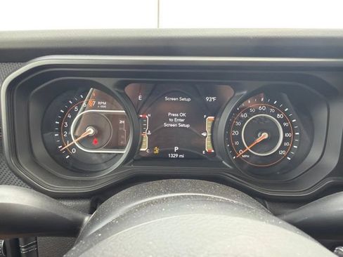 Used 2026 Jeep Gladiator Mojave AWD/4WD image 8