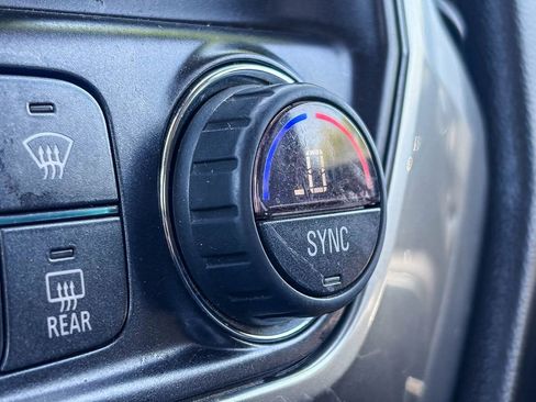 Used 2015 Chevrolet Silverado 1500 LT w/ All Star Edition AWD/4WD image 27
