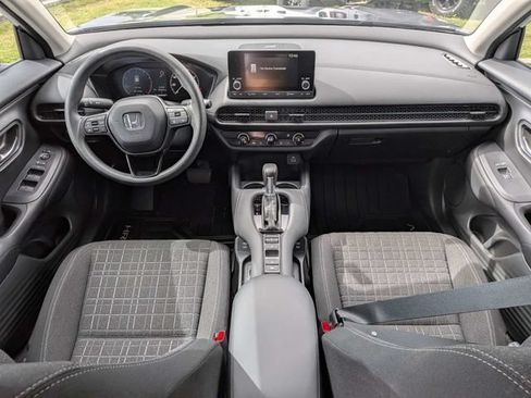 Used 2025 Honda HR-V LX image 13