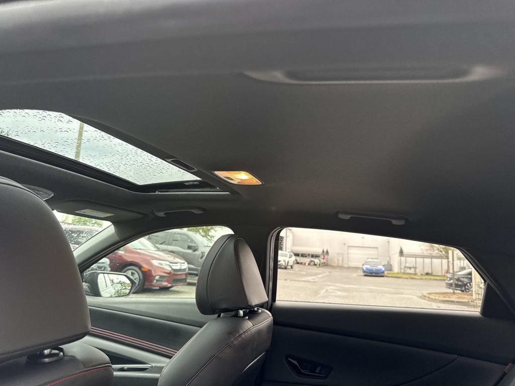Used 2024 Hyundai Elantra N Line FWD image 17
