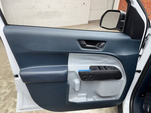 Certified 2025 Ford Maverick XLT w/ Equipment Group 301A image 10