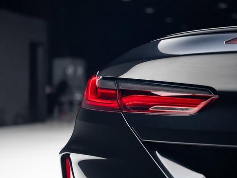 Used 2024 BMW M8 Competition image 31