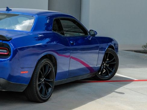 Used 2018 Dodge Challenger SXT Plus RWD image 13