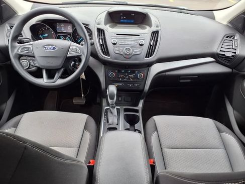 Used 2018 Ford Escape SE FWD image 9