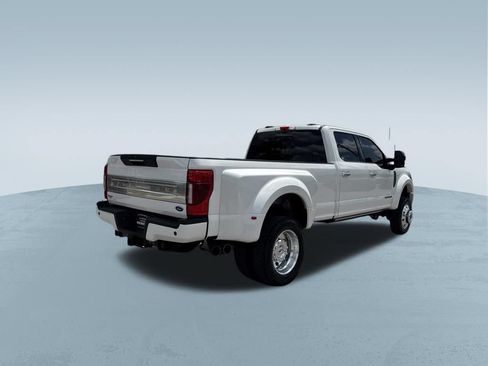 Used 2022 Ford F450 Platinum w/ FX4 Off-Road Package AWD/4WD image 8