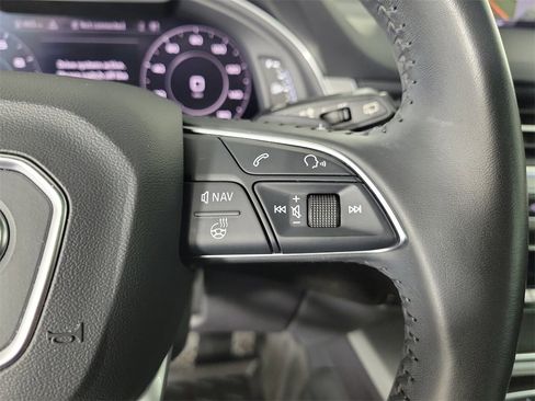 Used 2019 Audi Q7 2.0T Premium Plus w/ Premium Plus Package image 22