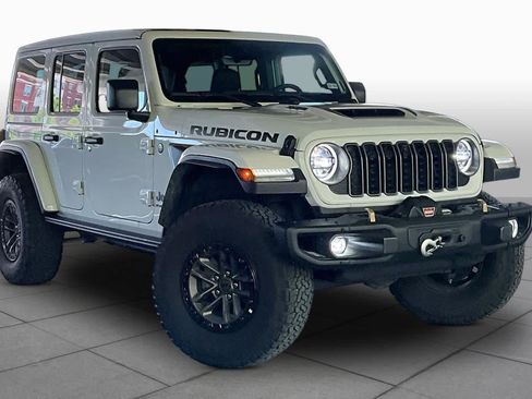 Used 2025 Jeep Wrangler Unlimited Rubicon 392 AWD/4WD image 2