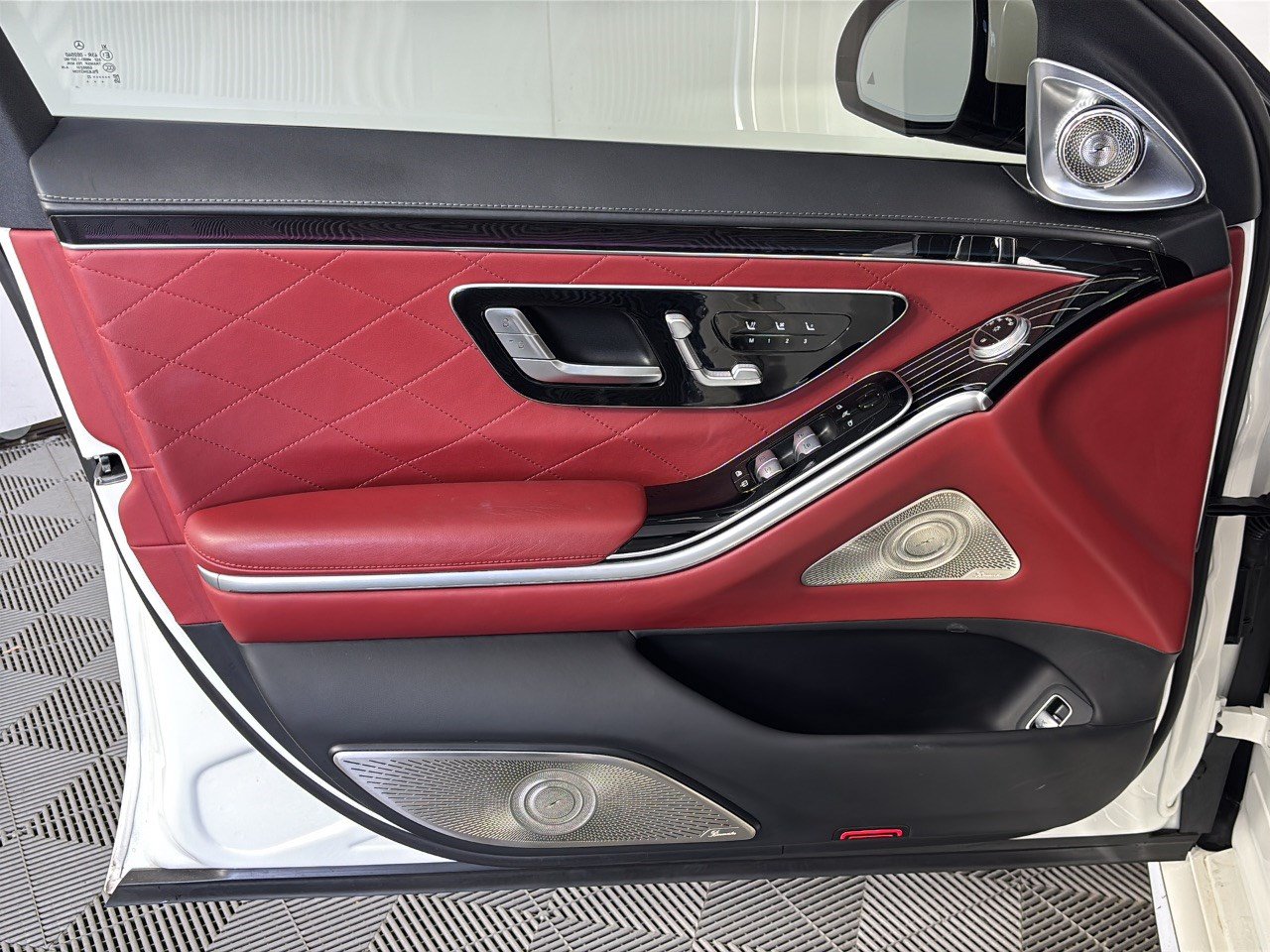 Used 2022 Mercedes-Benz S 580 4MATIC Sedan image 14