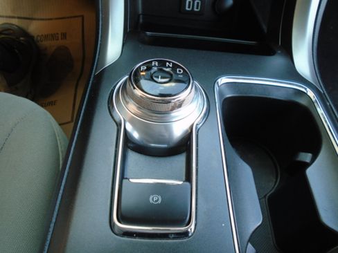 Used 2020 Ford Fusion S image 19