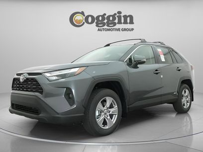 New 2025 Toyota RAV4 XLE