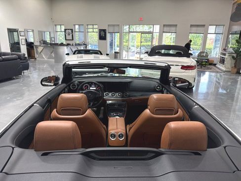 Used 2018 Mercedes-Benz E 400 4MATIC Cabriolet image 59