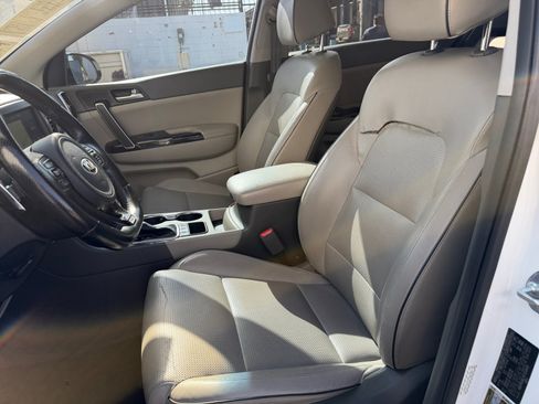 Used 2017 Kia Sportage SX FWD image 15