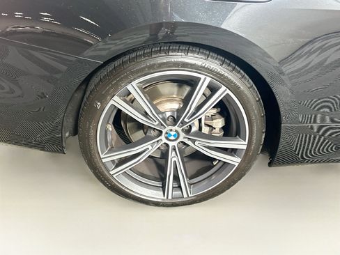 Used 2024 BMW 430i Convertible w/ Convenience Package RWD image 11