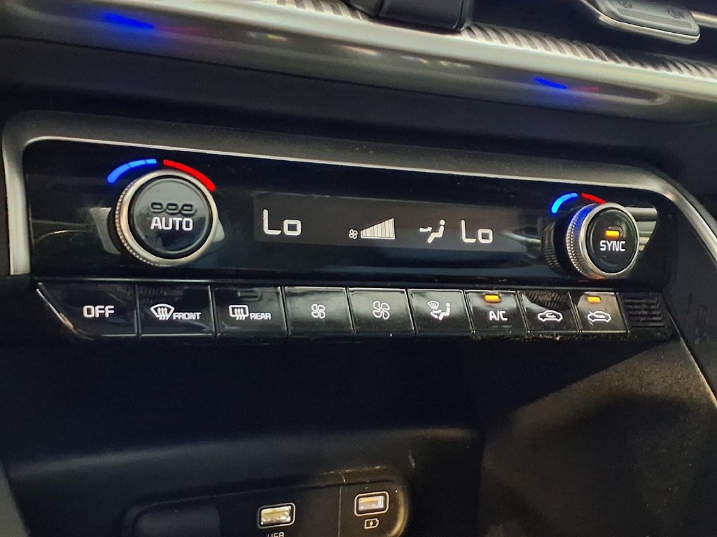 Used 2022 Kia K5 LX FWD image 8