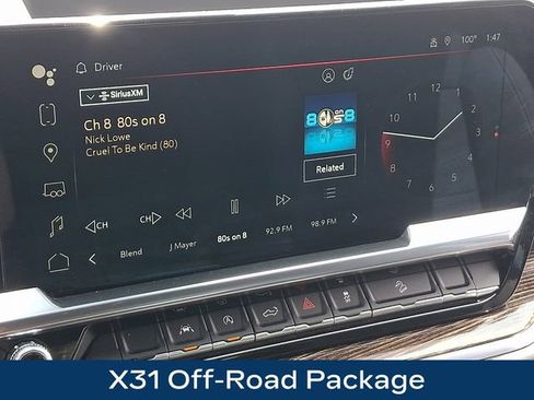 Used 2023 GMC Sierra 1500 SLE AWD/4WD image 12