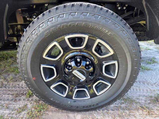 New 2026 Ford F350 Platinum w/ FX4 Off-Road Package AWD/4WD image 36