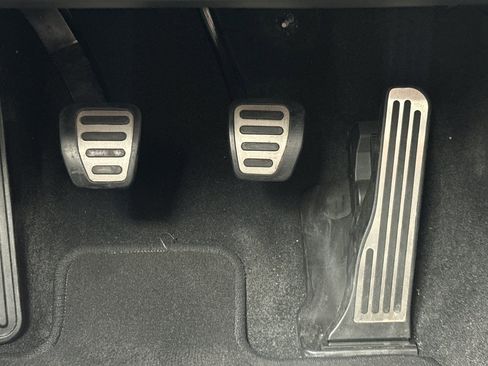 Used 2023 Chevrolet Camaro SS RWD image 43