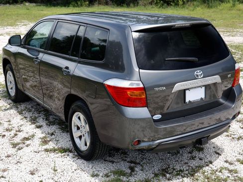 Used 2008 Toyota Highlander 2WD image 5