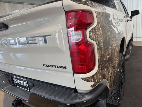 New 2026 Chevrolet Silverado 1500 Custom Trail Boss AWD/4WD image 16