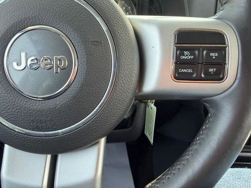 Used 2016 Jeep Compass Sport image 17