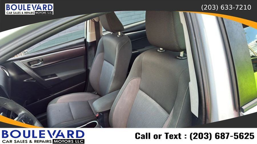 Used 2019 Toyota Corolla LE FWD image 23