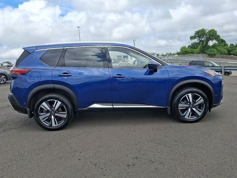 Used 2023 Nissan Rogue Platinum AWD/4WD image 7