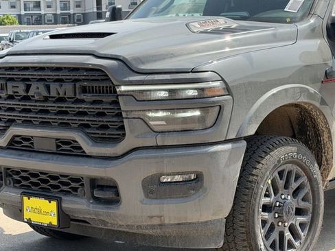 New 2026 RAM 2500 Limited AWD/4WD image 8