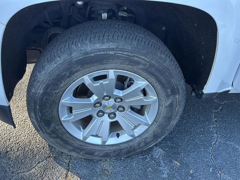 Certified 2022 Chevrolet Colorado LT w/ LT Convenience Package image 28