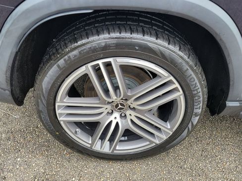 Used 2020 Mercedes-Benz GLS 450 GLS 450 w/ Convenience Package image 9