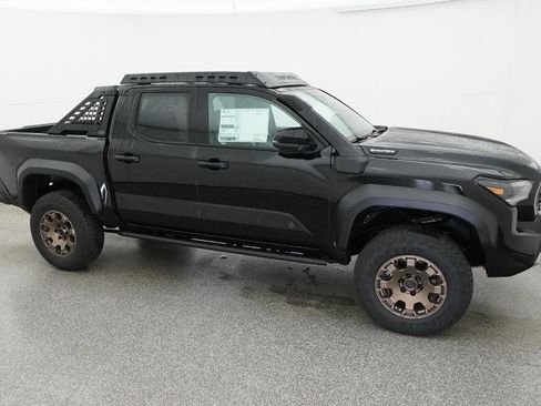 New 2025 Toyota Tacoma Trailhunter image 13