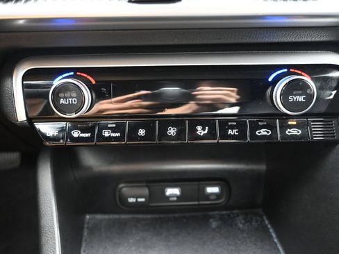 Used 2023 Kia K5 GT-Line AWD/4WD image 18