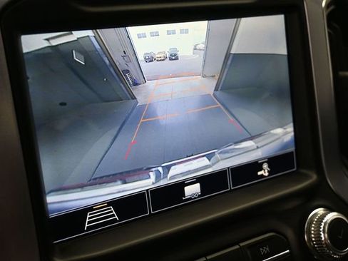 Used 2020 GMC Sierra 1500 SLT w/ SLT Premium Package image 34