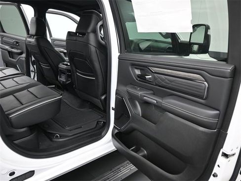 New 2025 RAM 1500 Limited image 17