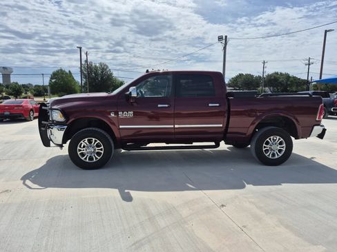 Used 2016 RAM 2500 Laramie AWD/4WD image 2