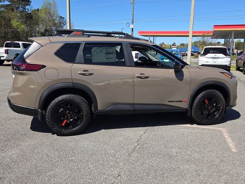 New 2026 Nissan Rogue SV AWD/4WD image 11