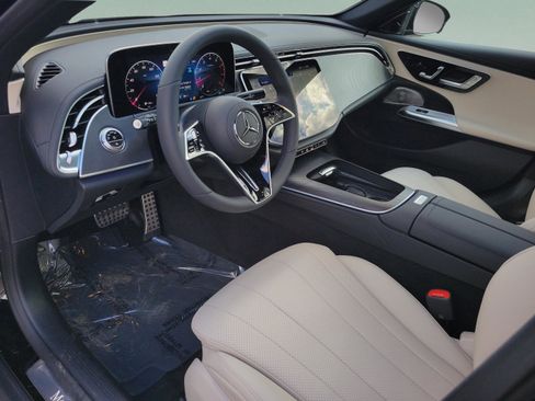 New 2026 Mercedes-Benz E 450 4MATIC All-Terrain Wagon image 17