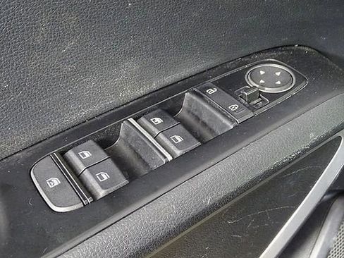 Used 2020 Kia Soul LX image 17