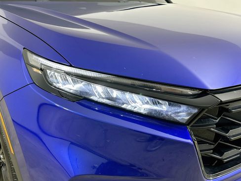 Used 2023 Honda CR-V Sport Touring image 9