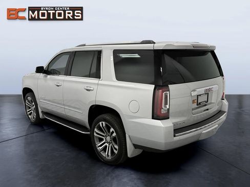Used 2017 GMC Yukon Denali w/ Open Road Package image 4