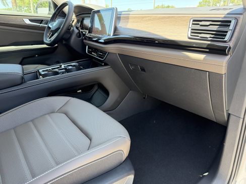 New 2026 Volkswagen Atlas SEL AWD/4WD image 10