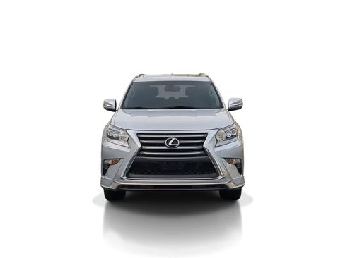 Used 2019 Lexus GX 460 Luxury image 3