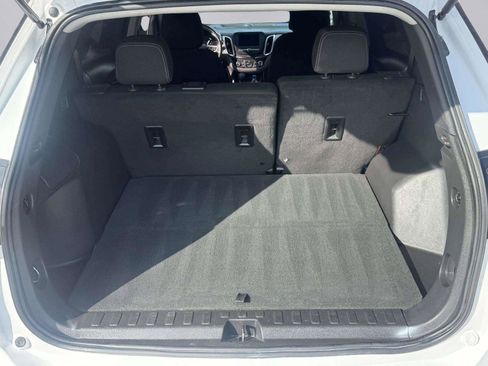 Used 2023 Chevrolet Equinox LS w/ LS Convenience Package FWD image 60