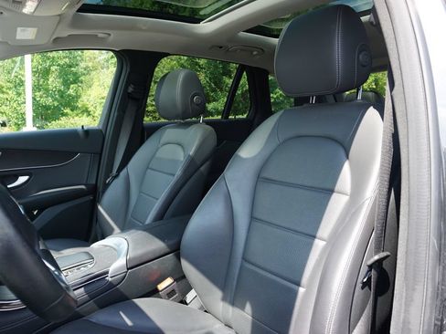 Certified 2021 Mercedes-Benz GLC 300 image 12