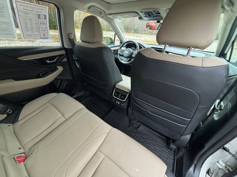 Used 2024 Subaru Outback Limited image 19